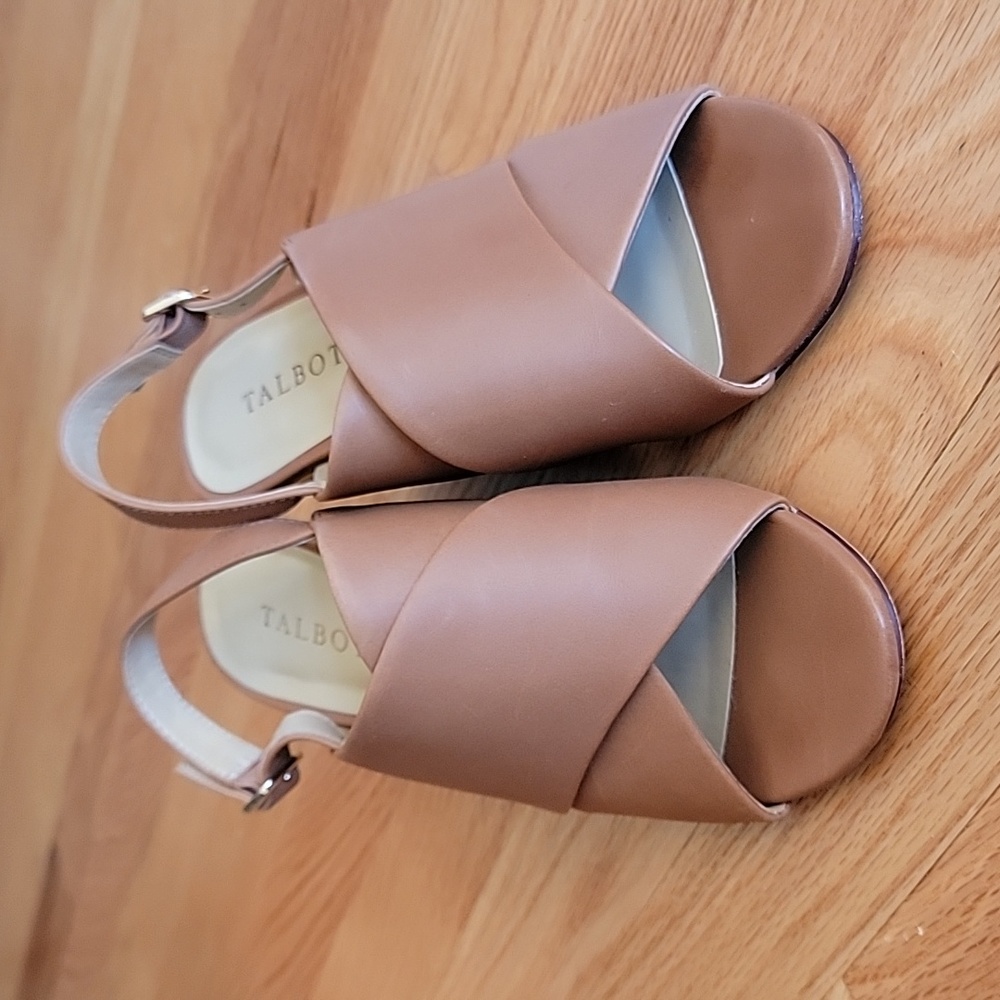 Talbots Carmel Tan Slingback Blockheel Sandals